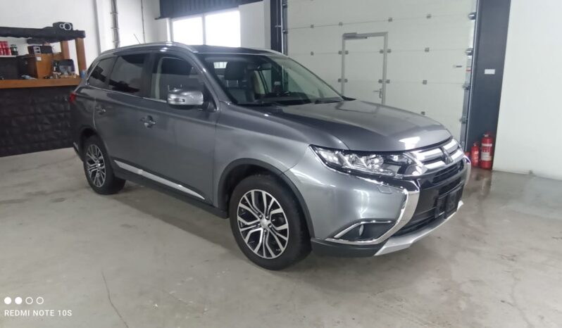 MITS.OUTLANDER 2.2 DI-D 4WD CVT 7M INSTYLE full