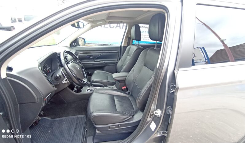 MITS.OUTLANDER 2.2 DI-D 4WD CVT 7M INSTYLE full