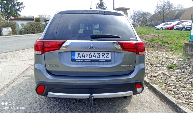 MITS.OUTLANDER 2.2 DI-D 4WD CVT 7M INSTYLE full