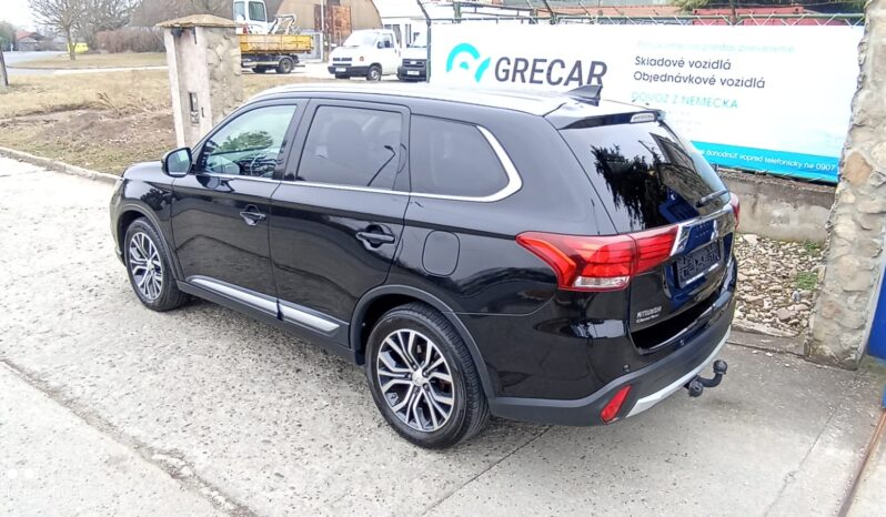 MITS.OUTLANDER 2.0 MIVEC 4WD CVT 7M INSTYLE full