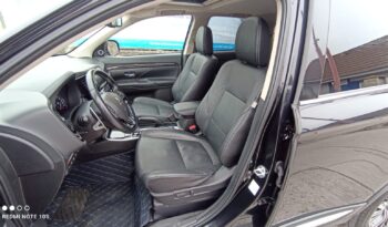 MITS.OUTLANDER 2.0 MIVEC 4WD CVT 7M INSTYLE full