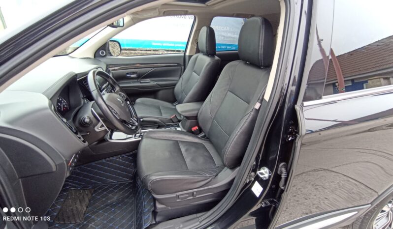 MITS.OUTLANDER 2.0 MIVEC 4WD CVT 7M INSTYLE full