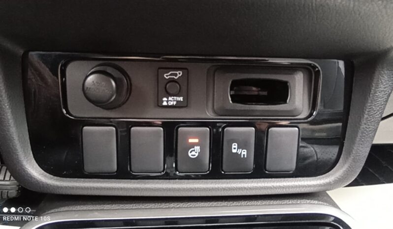 MITS.OUTLANDER 2.0 MIVEC 4WD CVT 7M INSTYLE full
