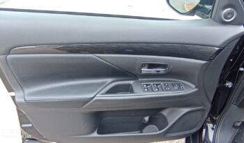 MITS.OUTLANDER 2.0 MIVEC 4WD CVT 7M INSTYLE full