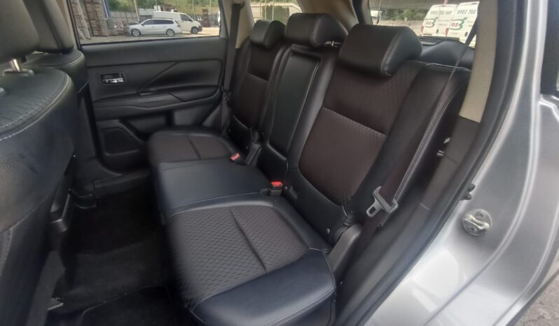 MITS.OUTLANDER 2.0 MIVEC 4WD CVT full