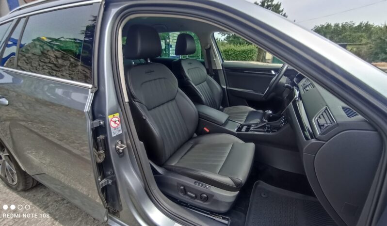 SUPERB COMBI 2.0 TDI L&K 4X4 DSG full