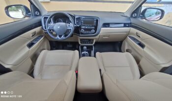 MITS.OUTLANDER 2.0 MIVEC 4WD CVT 7M LbF full