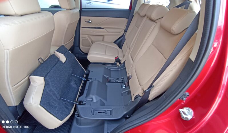 MITS.OUTLANDER 2.0 MIVEC 4WD CVT 7M LbF full
