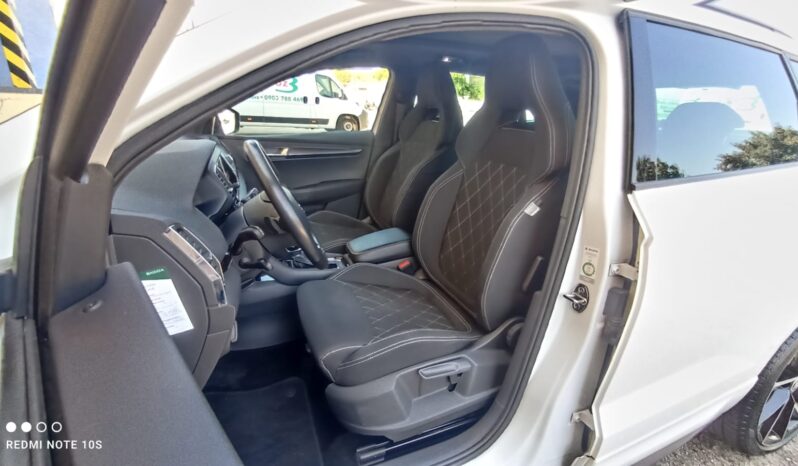 ŠKODA KAROQ 1.5 TSI ACT DSG SPORTLINE full