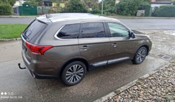 MITS.OUTLANDER 2.0 MIVEC 2WD CVT FACELIFT full