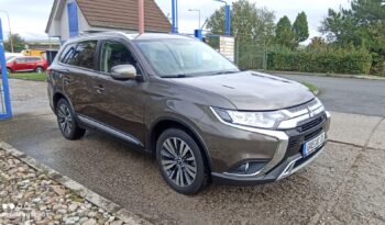 MITS.OUTLANDER 2.0 MIVEC 2WD CVT FACELIFT full