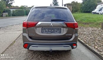 MITS.OUTLANDER 2.0 MIVEC 2WD CVT FACELIFT full