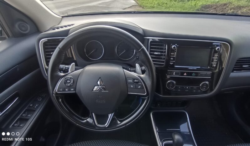 MITS.OUTLANDER 2.0 MIVEC 2WD CVT FACELIFT full