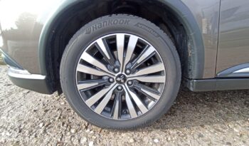 MITS.OUTLANDER 2.0 MIVEC 2WD CVT FACELIFT full