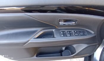 MITS.OUTLANDER 2.0 MIVEC 4WD CVT SPIRIT full