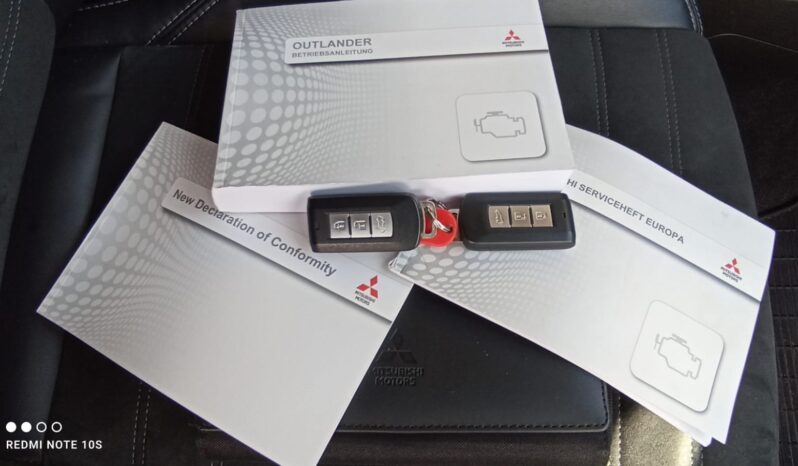 MITS.OUTLANDER 2.0 MIVEC 4WD CVT SPIRIT full