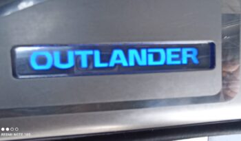 MITS.OUTLANDER 2.0 MIVEC 4WD CVT SPIRIT full