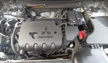 MITS.OUTLANDER 2.0 MIVEC 4WD CVT SPIRIT FACELIFT full