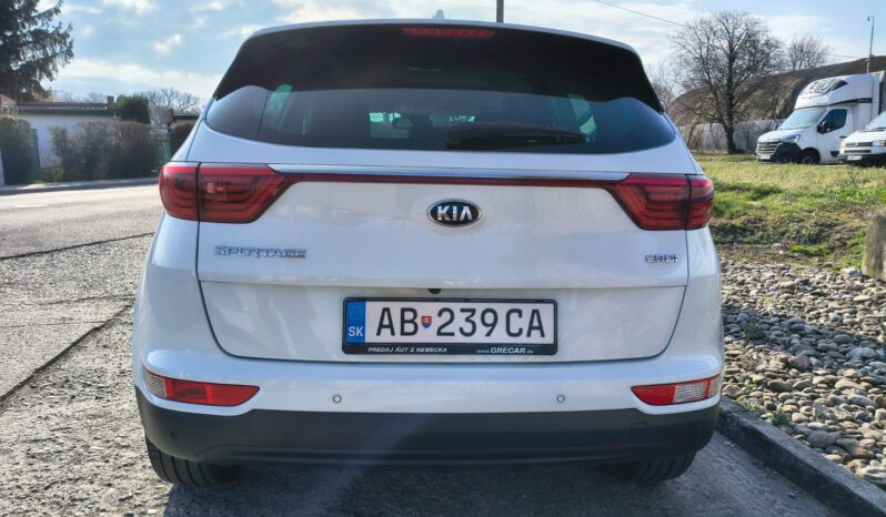 KIA SPORTAGE 2.0 CRDi AWD A/T PLATINUM full