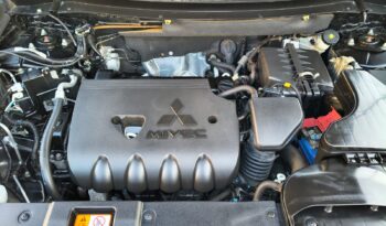 MITS.OUTLANDER 2.0 MIVEC 2WD CVT EDITION 100 full