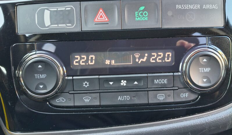 MITS.OUTLANDER 2.0 MIVEC 2WD CVT EDITION 100 full