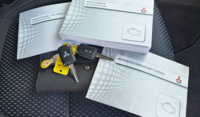 MITS.OUTLANDER 2.0 MIVEC 2WD CVT EDITION 100 full