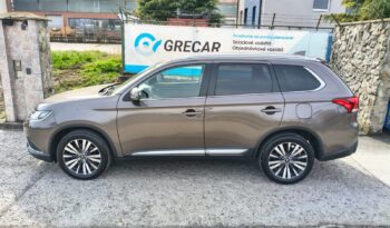 MITS.OUTLANDER 2.0 MIVEC 2WD CVT FACELIFT full