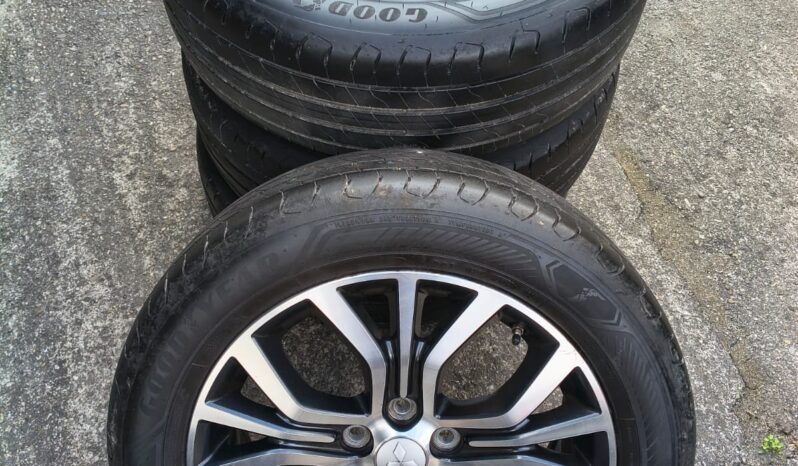 MITS. OUTLANDER 2.0 MIVEC 4WD CVT EDITION 100 full