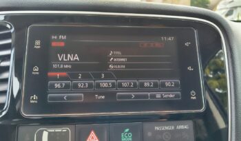 MITS. OUTLANDER 2.0 MIVEC 4WD CVT EDITION 100 full