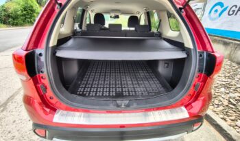 MITS. OUTLANDER 2.0 MIVEC 4WD CVT EDITION 100 full