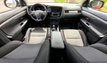 MITS. OUTLANDER 2.0 MIVEC 4WD CVT EDITION 100 full