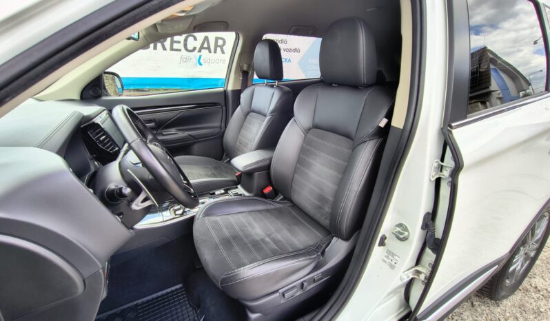 MITS.OUTLANDER 2.0 MIVEC 4WD CVT SPIRIT FACELIFT full
