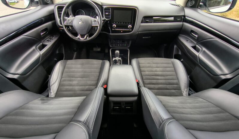 MITS.OUTLANDER 2.0 MIVEC 4WD CVT SPIRIT FACELIFT full
