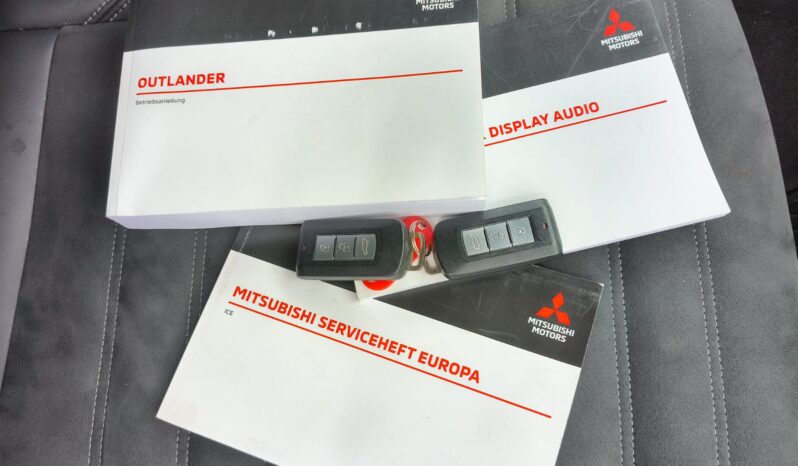 MITS.OUTLANDER 2.0 MIVEC 4WD CVT SPIRIT FACELIFT full