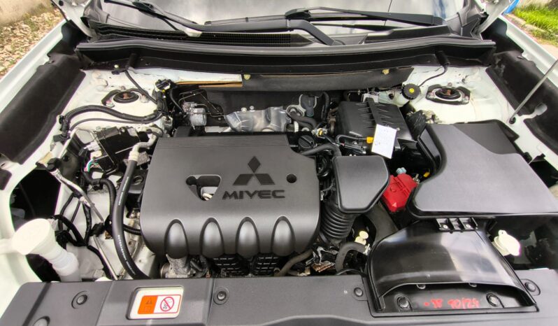 MITS.OUTLANDER 2.0 MIVEC 4WD CVT SPIRIT FACELIFT full