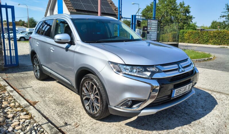 MITS. OUTLANDER 2.0 MIVEC 4WD CVT full