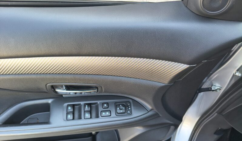 MITS. OUTLANDER 2.0 MIVEC 4WD CVT full