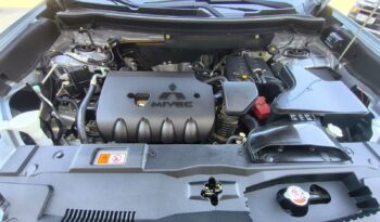 MITS. OUTLANDER 2.0 MIVEC 4WD CVT full