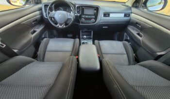 MITS. OUTLANDER 2.0 MIVEC 4WD CVT full